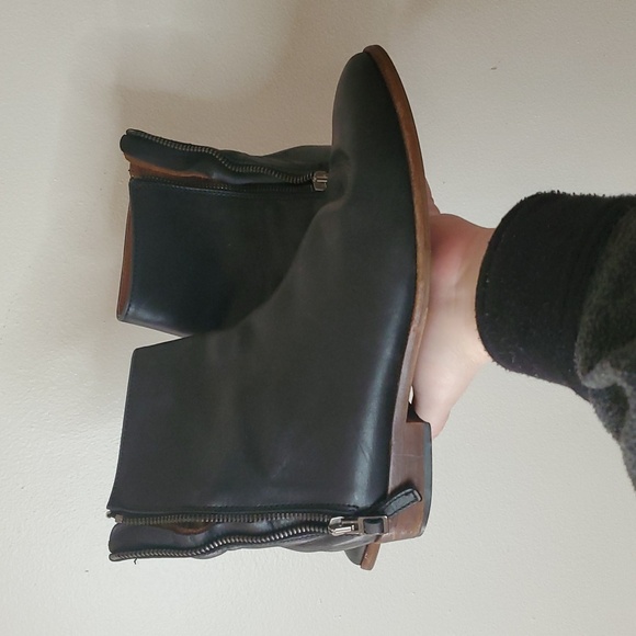 Uterque Vero Cuoio Black Leather Boots Size 37 Womens Zip Back - Picture 7 of 10